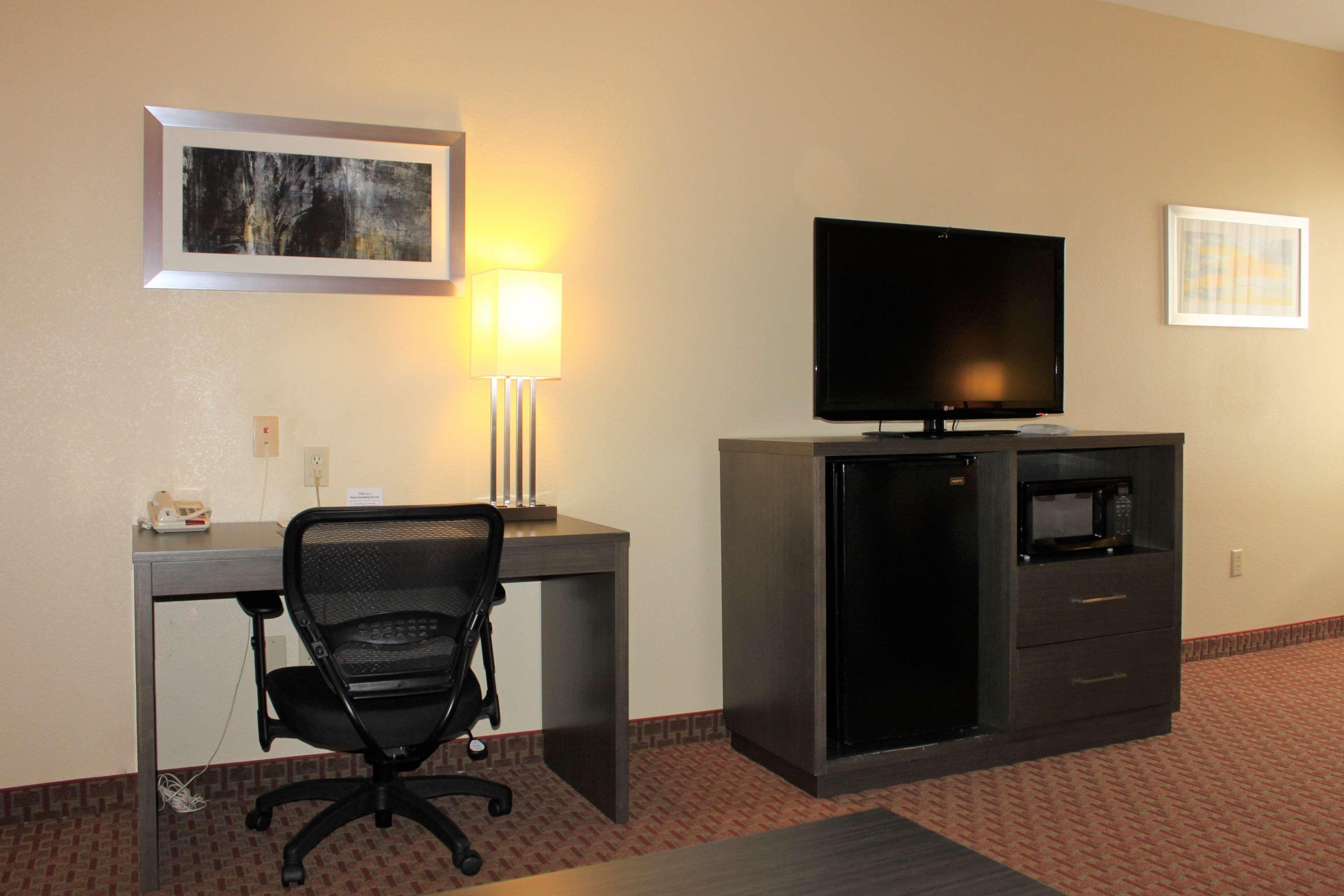 Best Western Plus North Houston Inn & Suites Westfield Exterior photo