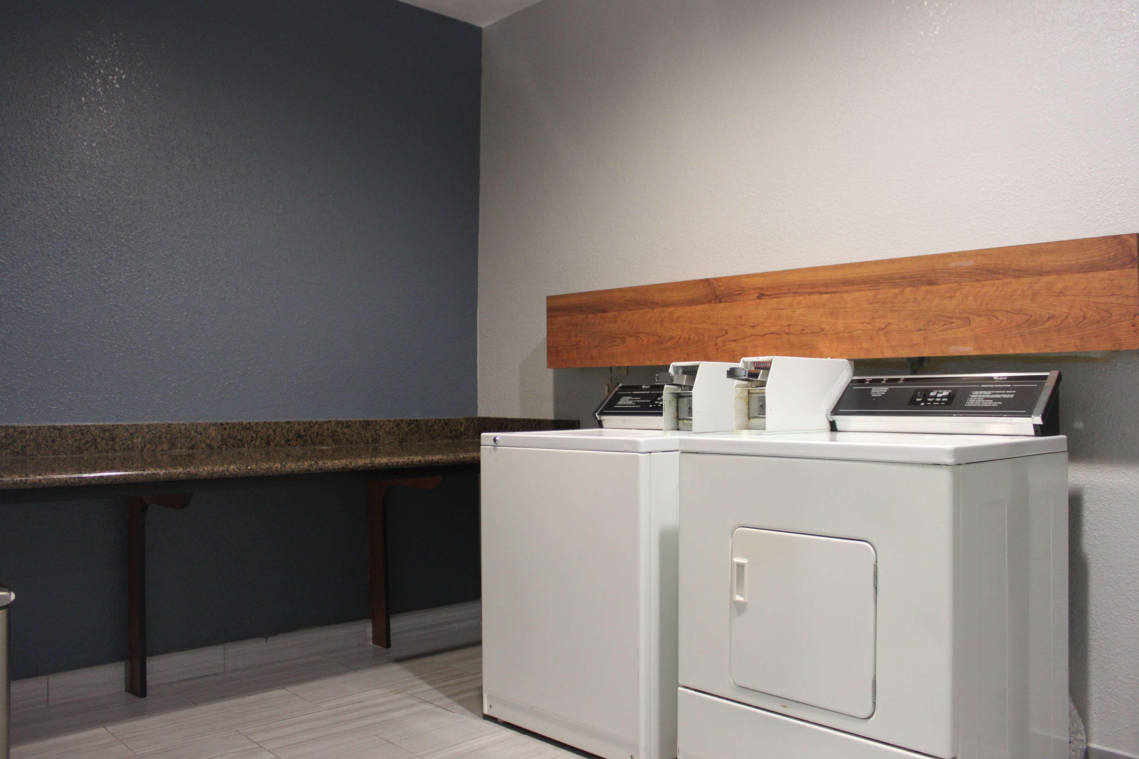 Best Western Plus North Houston Inn & Suites Westfield Exterior photo