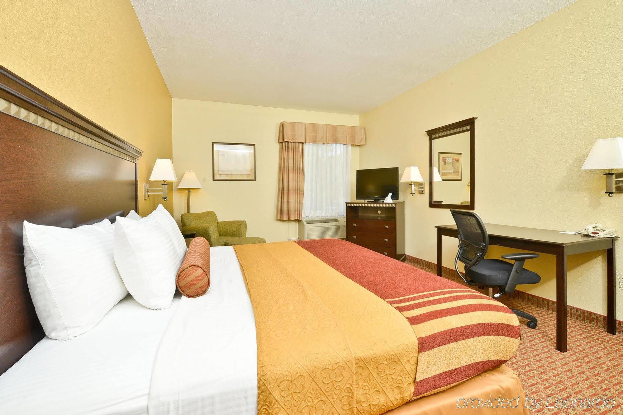 Best Western Plus North Houston Inn & Suites Westfield Exterior photo