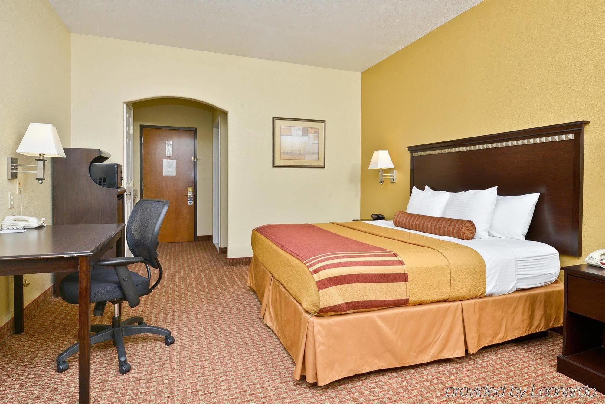 Best Western Plus North Houston Inn & Suites Westfield Exterior photo